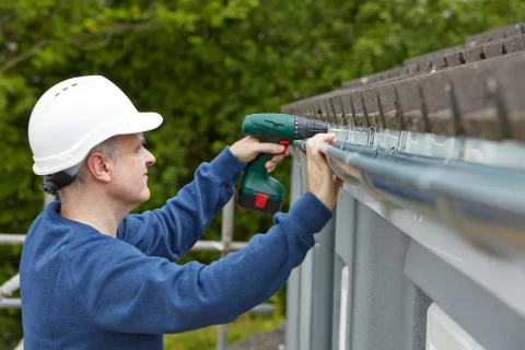 diploma (33) Proffessional Gutter Repair Service In LongMont, CO