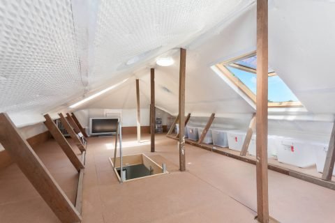 dust-proof-attic-storage