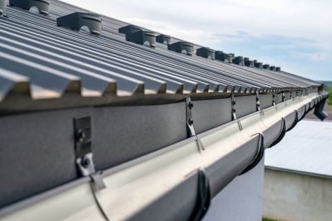 metal-roof-gutters-for-portable-buildings Gutters Services In Dover, TN